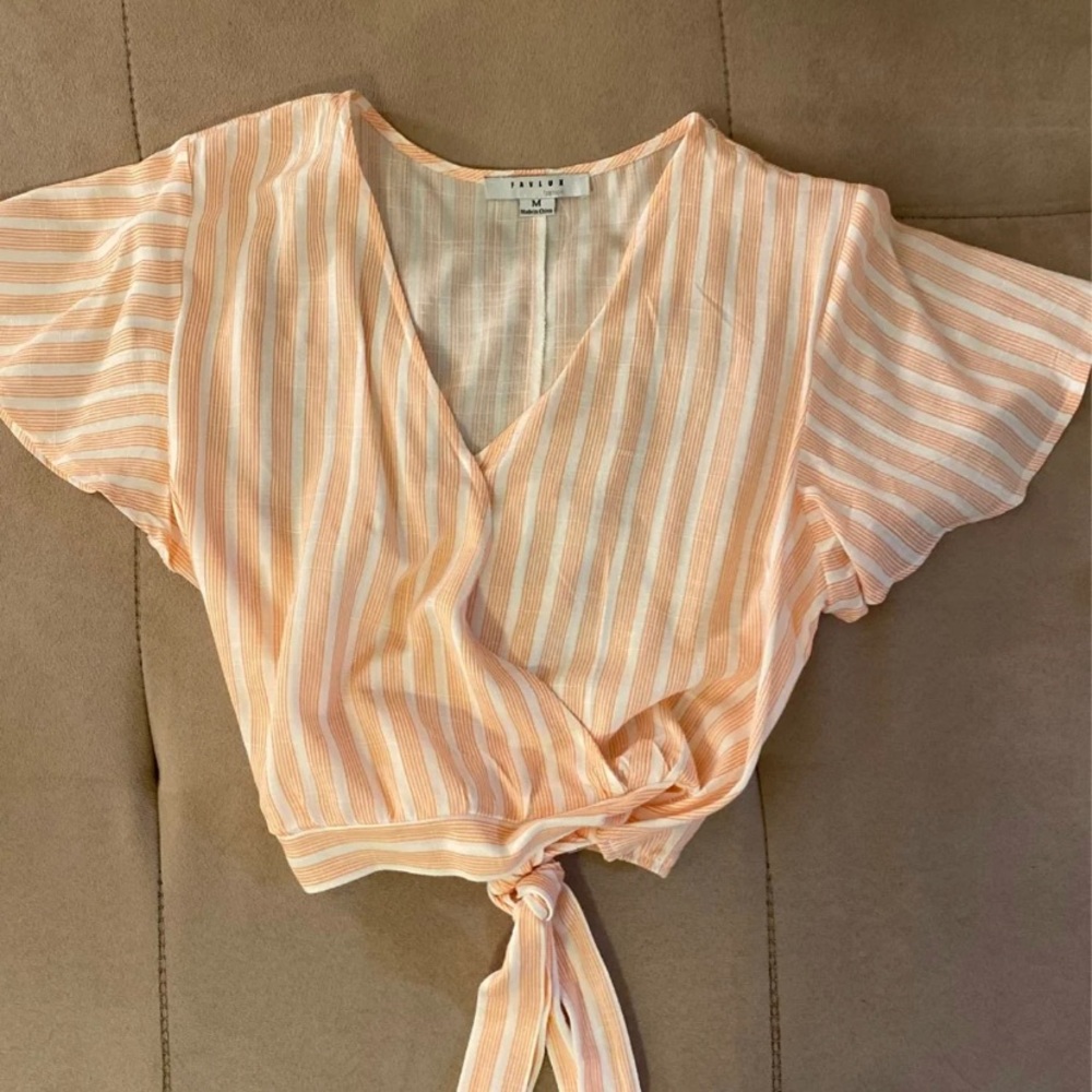 STRIPED TOP